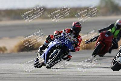 media/Nov-16-2025-Race Pace (Sun) [[8c5fa54630]]/Non Verified Riders (1st 20 Minutes)/1-Turn 14 (10am)/